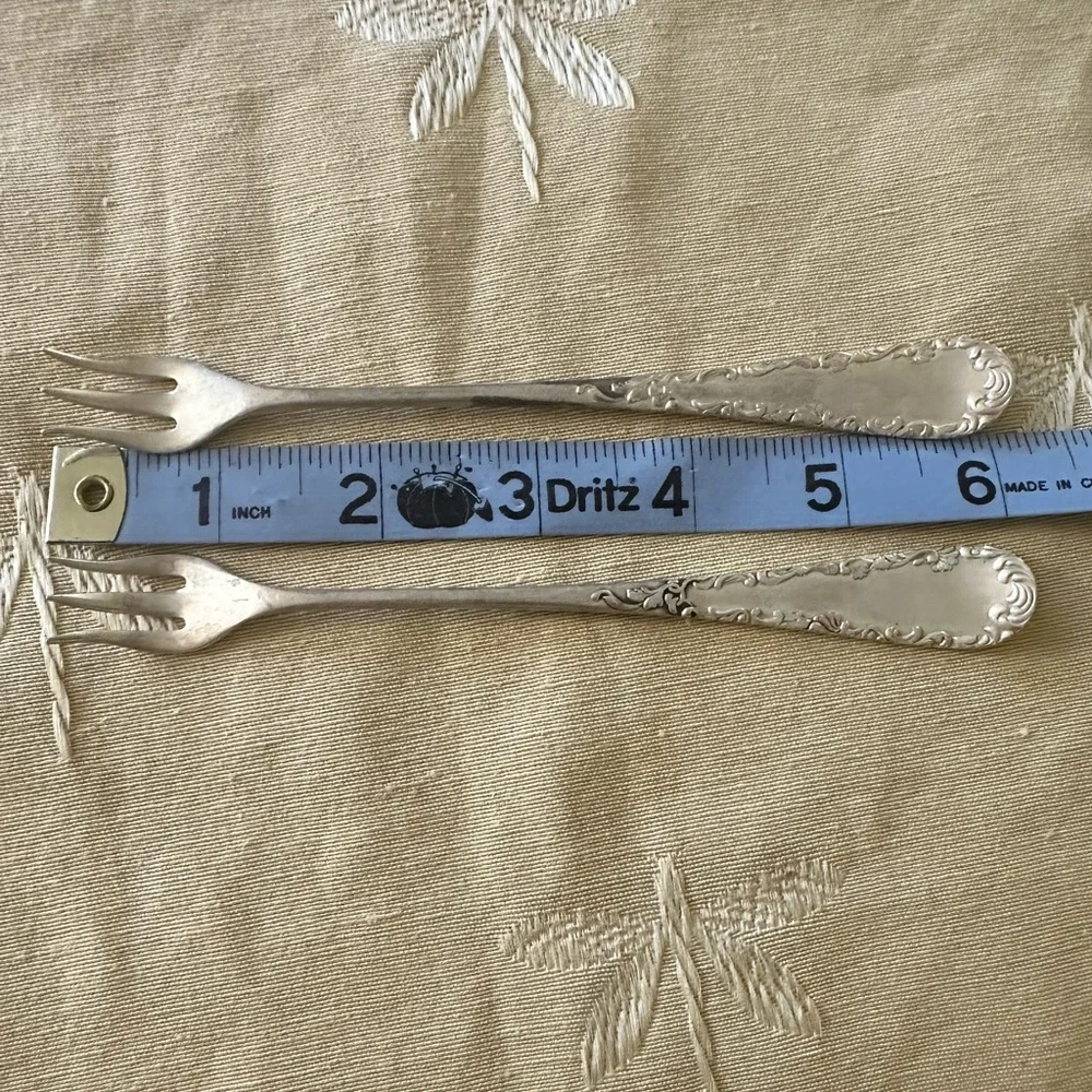 Pair of 2 Vintage WM Rogers & Sons AA Cocktail / Olive / Pickle Fork.